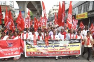 Strike continues in Singareni, VSP for second day