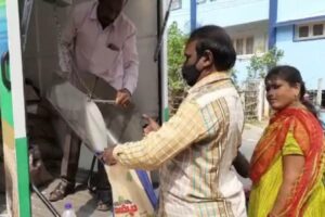 AP gives cash or rice choice to white card holders