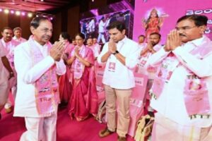 India needs torch bearer like KCR as its leader: TRS