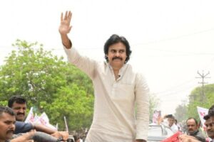 Pawan equates Jagan rule with emergency