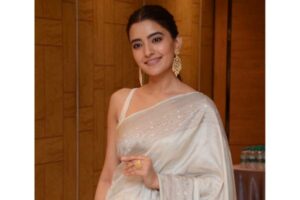 Rukshar Dhillon at AVAK pressmeet