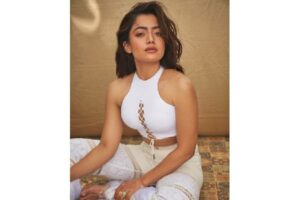 Rashmika Mandanna signs one more Bollywood Flick