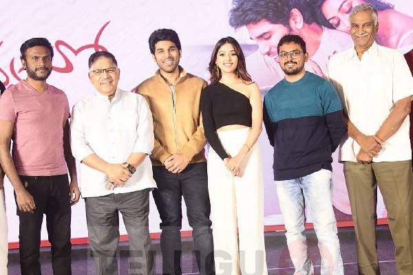 Urvasivo Rakshasivo Press Meet - Telugu360