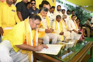 Chandrababu confident of getting past glory to TDP