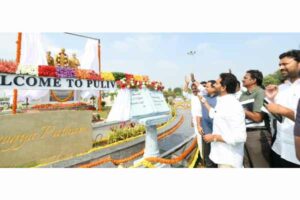 Jagan inaugurates Rs 124.10 crore works in YSR district