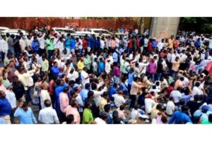 Protest by electricity employees causes traffic jam in parts of Hyderabad