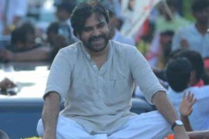 Pawan Kalyan lauds Prabhas and Mahesh Babu