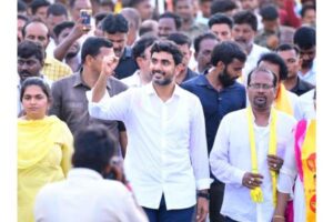 Lokesh promises to adopt handloom workers soon after TDP in power