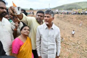 Is Peddireddy Minister or contractor, asks Chandrababu