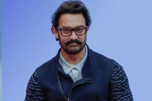 Aamir Khan looking towards South Directors