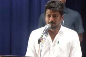 Swamiji Announces 10 Crore Bounty for head, Udhayanidhi Strikes Back