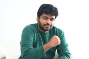 Shine Screens Presents Vellfire To Anil Ravipudi