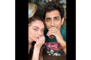 Siddharth and Aditi Rao Hydari make it Official