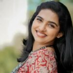 Premalu girl signs her first Telugu Film