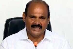 Saradhi dares Jagan to come for debate in Assembly