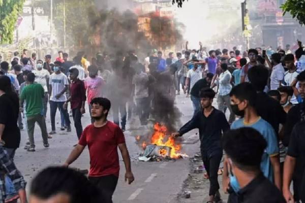 bangladesh students protest