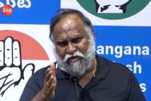Jagga Reddy hits back at KTR, Harish on protocol issue
