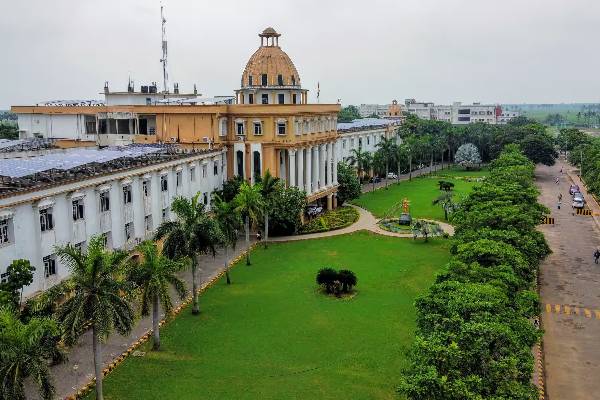 Gudlavalleru Engineering College