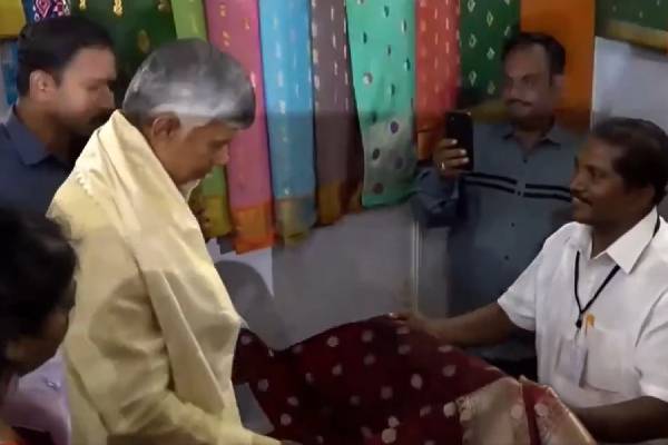 chandrababu purchase saree for bhuvaneshwari