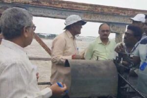 Prakasam Barrage is safe, assures Kannayya Naidu