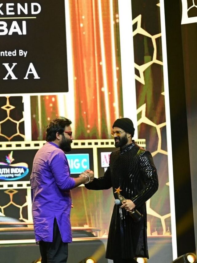 Vijay-Devarakonda-at-SIIMA1