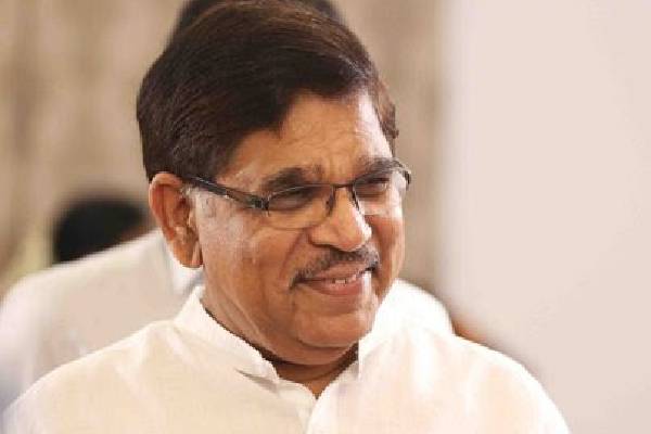 Buzz: Allu Aravind to bring the biggest Superstars for a Film?