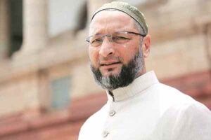 Owaisi dump KCR for Revanth Reddy