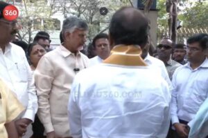 Chandrababu gets angry on TTD EO in public