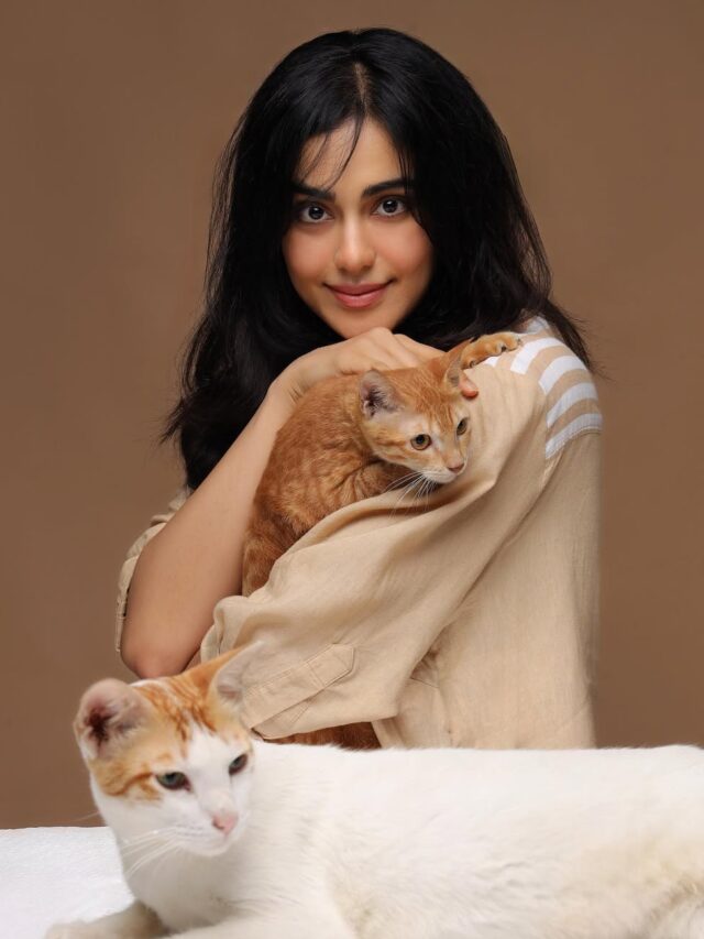 Adah Sharma With Her Pets