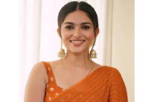 Dragon beauty Kayadu Lohar’s PR game Exposed