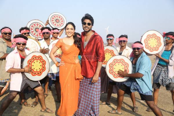 Mazaka Movie Song Coverage Photos