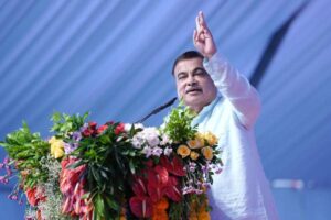 Gadkari’s big promise to Telangana: Rs 2 lakh Cr Infra projects lined up
