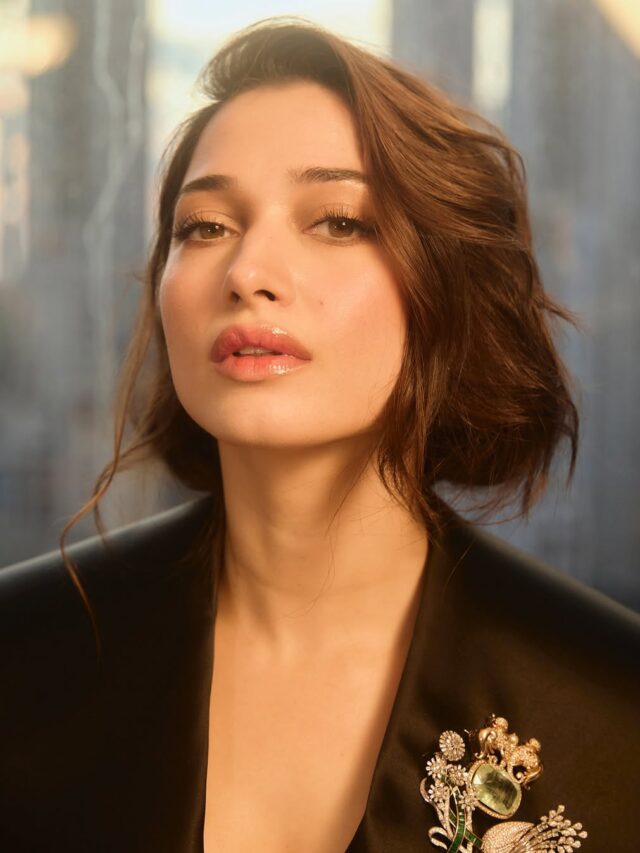 Tamannaah Bhatia At Zee Cine Awards