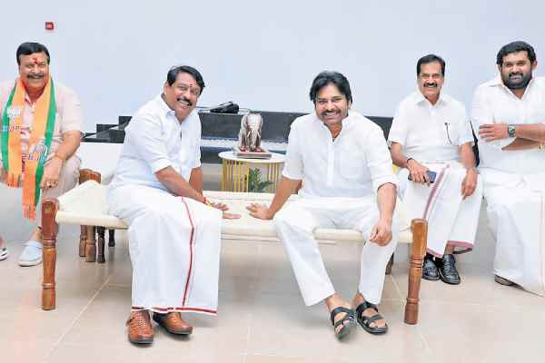Pawan Kalyan Invited as Chief Guest for Hindu Munnani Event in Madurai