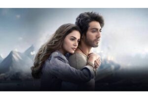 Small Bollywood Film surpassing Biggies