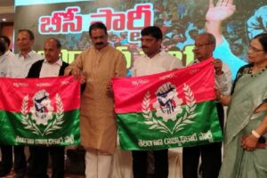 Teenmaar Mallanna floats new political party