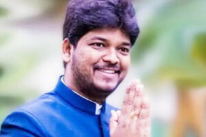 Despite Case Over Fake Voter IDs, Naveen Yadav Gets Congress Ticket