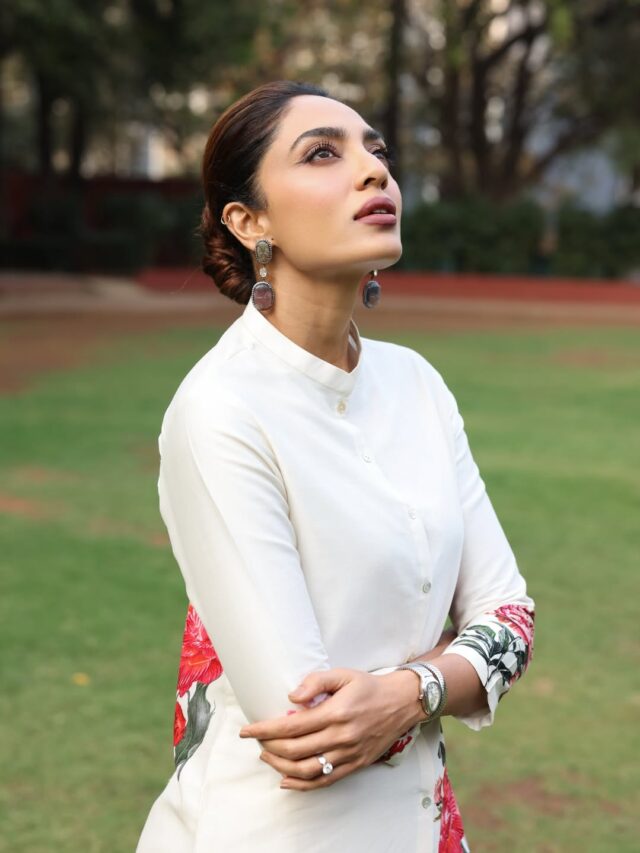 Sobhita Dhulipala In Cheekatilo Movie Promotions