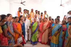 Rahul Gandhi is in Telangana to collect pocket money? : Bandi Sanjay