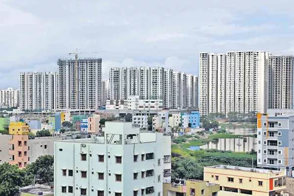 జెన్‌ Z ట్రెండ్ –  ఇళ్ల రెంట్స్ కన్నా  కో-లివింగ్ సో బెటరు !