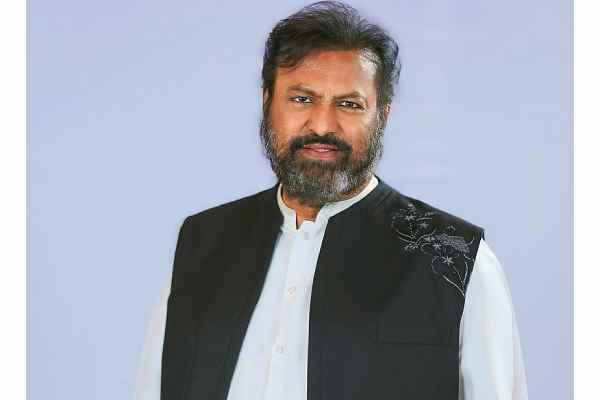 మోహన్‌బాబును వెంటాడుతున్న “ఫీజు రోడ్ షో” కేసు !