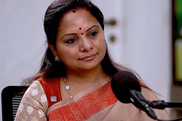 బీఆర్ఎస్ లో కవిత లొల్లి…ఇందుకోసమేనా?