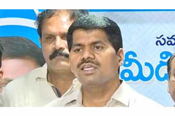 వైసీపీ ఉద్యోగి వెంకట్రామిరెడ్డికి టైం దగ్గర పడింది!