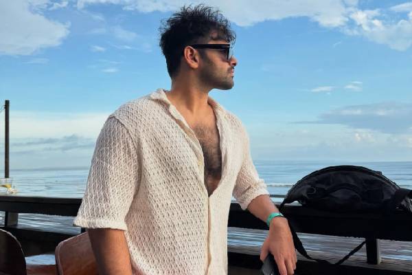 నువ్వుంటే చాలే:  రామ్ రాసిన ప్రేమ కవిత్వం