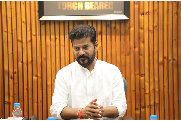 రేవంత్‌పై బీసీ కార్డు బలంగా ప్రయోగిస్తున్న బీఆర్ఎస్