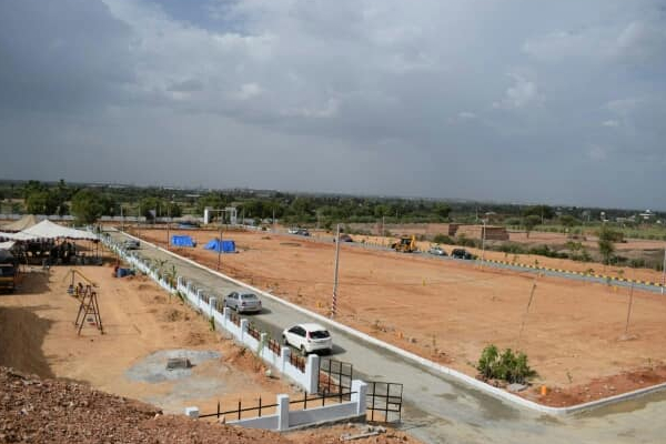 కొంగరకలాన్ .. మధ్యతరగతి ఇంటి కలను నెరవేర్చే అడ్రస్ !