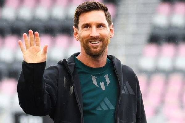 ఉప్పల్ స్టేడియంలో మెస్సీ ఉండేది 30 నిమిషాలే!